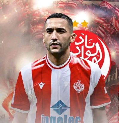 حكيم زياش يظهر رفقة الوداد خلال مباراة الديربي